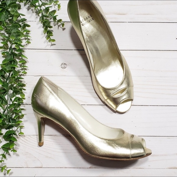Stuart Weitzman Gold Heels - Picture 1 of 7